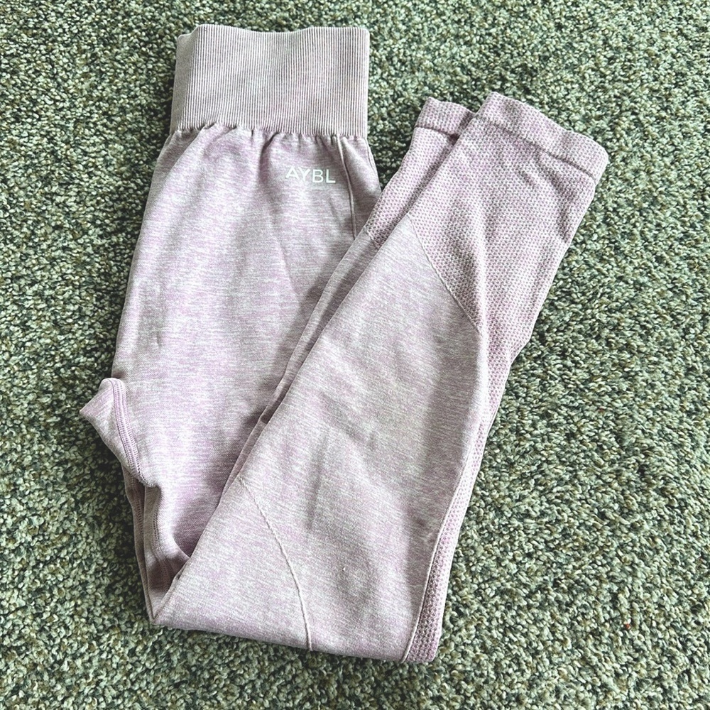 BeAybl Size Small Leggings / Pink